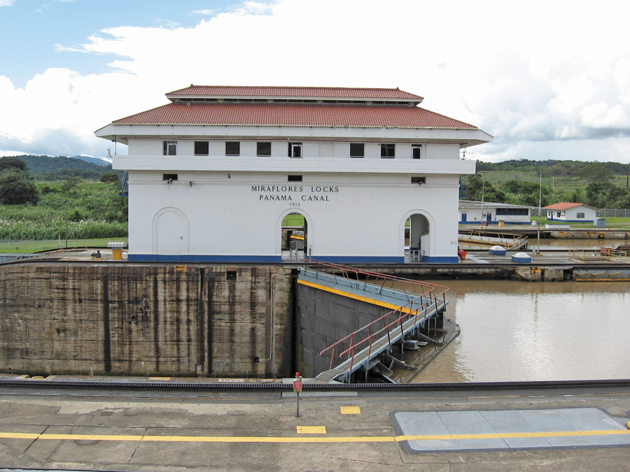 Above: Miraflores locks, located towards the Pacific (southeast) end of the canal. Though 100 years old, the lock gates still operate effortlessly. Photo by Rosalind Cairncross.