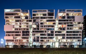River City Condominium, Phase 2, Toronto. Image courtesy Ontario Concrete Awards.