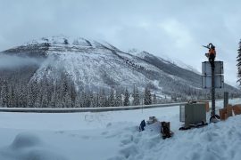 Avalanche detection at Rogers Pass: LARA installation
